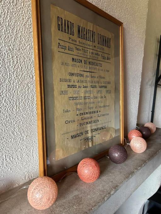 La Maison De Barbara La Guiche Bagian luar foto