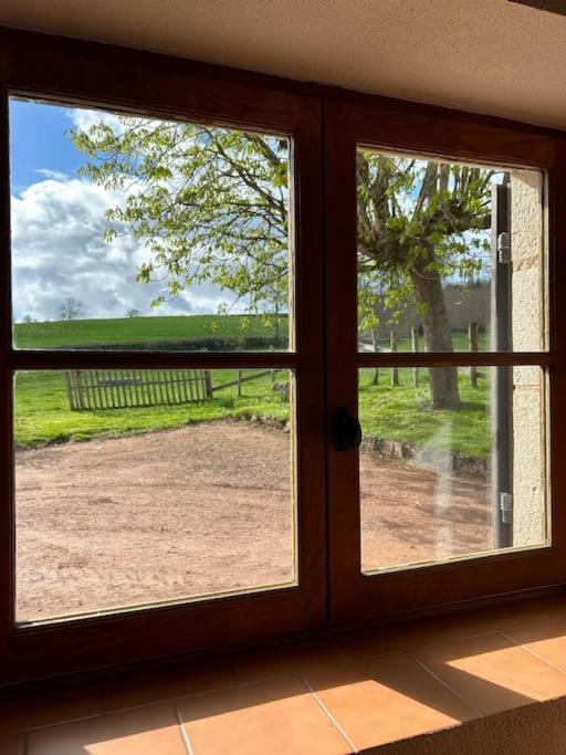 La Maison De Barbara La Guiche Bagian luar foto