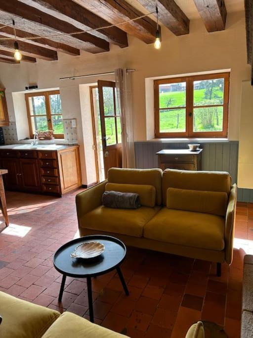 La Maison De Barbara La Guiche Bagian luar foto